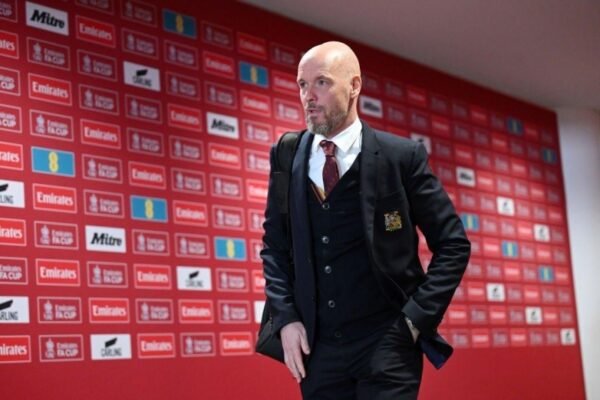 Erik Ten Hag affirmed that MU will win the FA Cup, even if the opponent is Man City 7